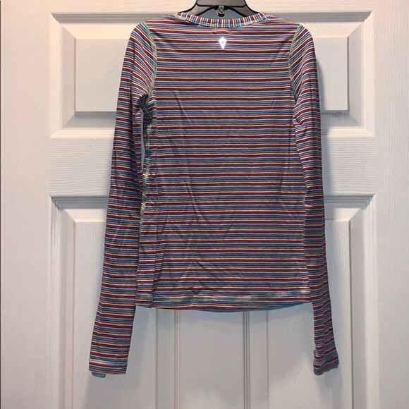 ✨Ivivva Reversible Multi Stripe long sleeve tee - Picture 5 of 9